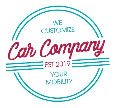 Ein Logo mit dem Text "WE CUSTOMIZE Car Company EST 2019 YOUR MOBILITY" in einem stilisierten Kreis mit blauen und roten Farbakzenten.